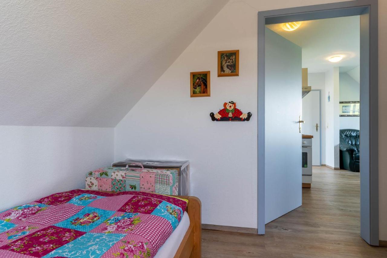 Bi-Uns-To-Hus Apartment Toenning Ngoại thất bức ảnh